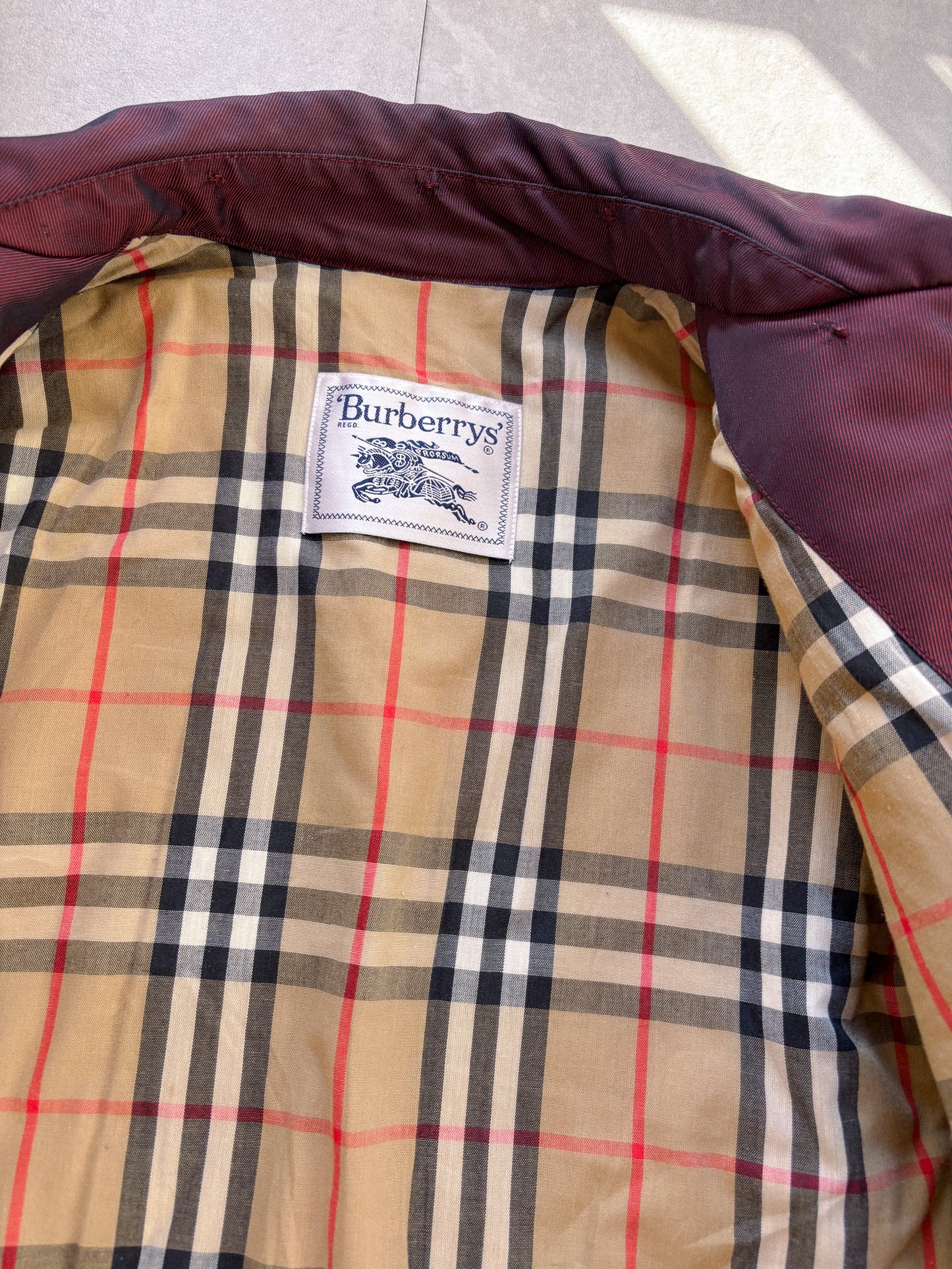 Burberry – Burgundy Synthetic Puffer Coat