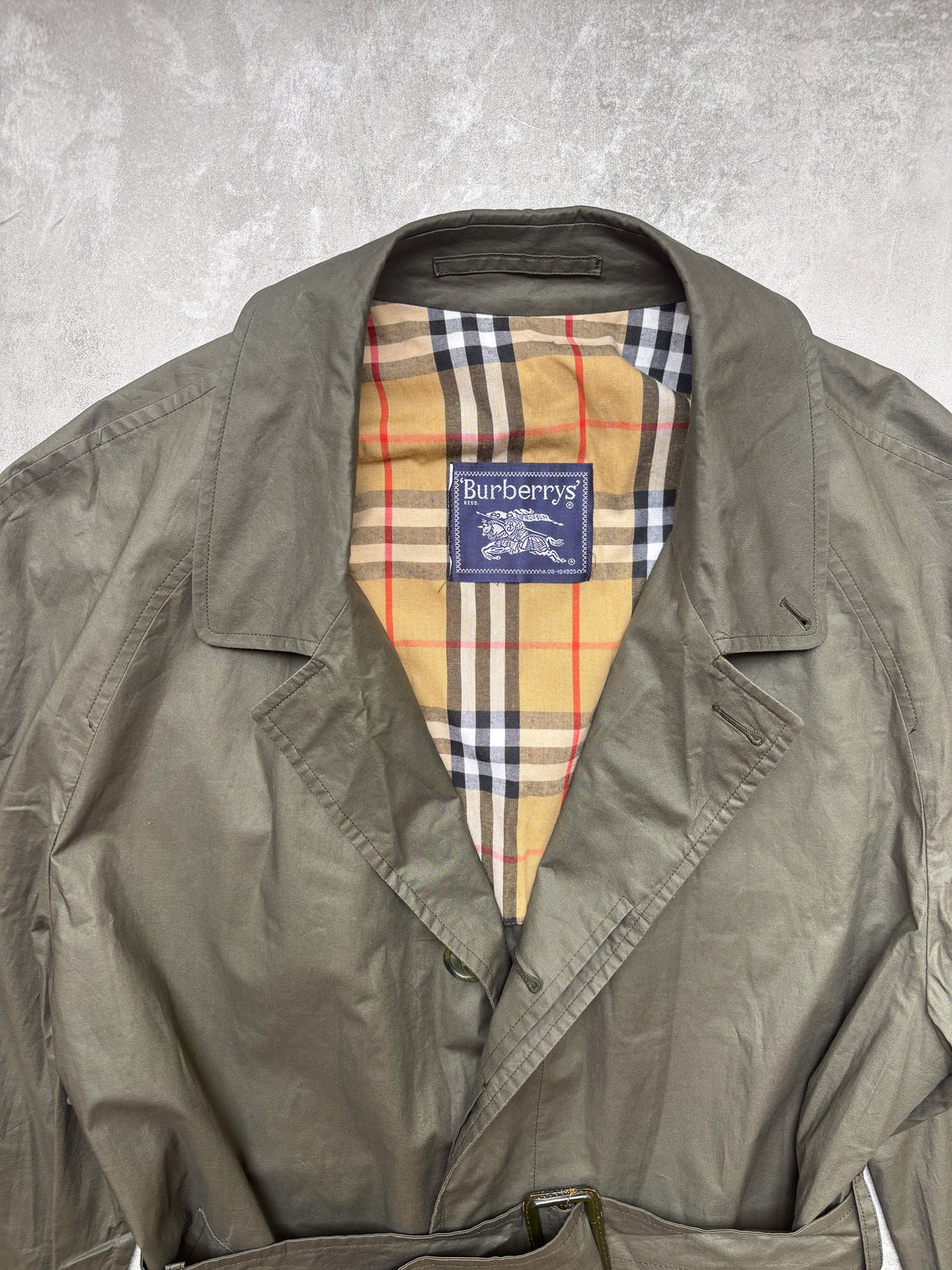 Burberrys vintage olive trench coat single, breasted check lining size 52, 90s, view 3
