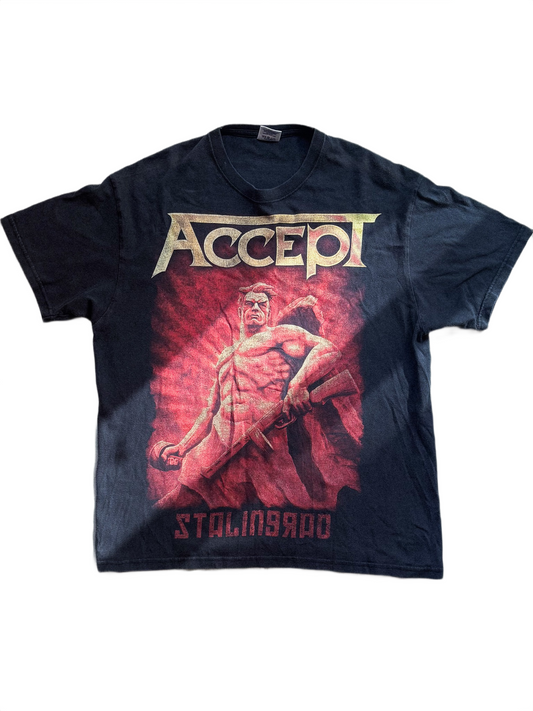Vintage Style Accept Stalingrad Tour 2012 T‑Shirt – Black – Size L